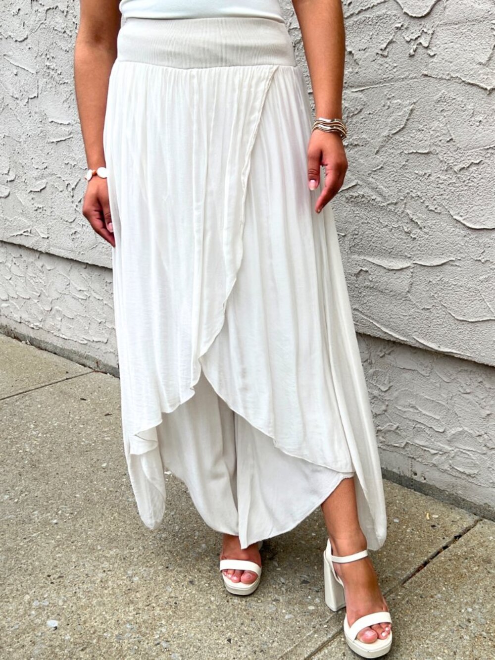 Beige Pull On Pant